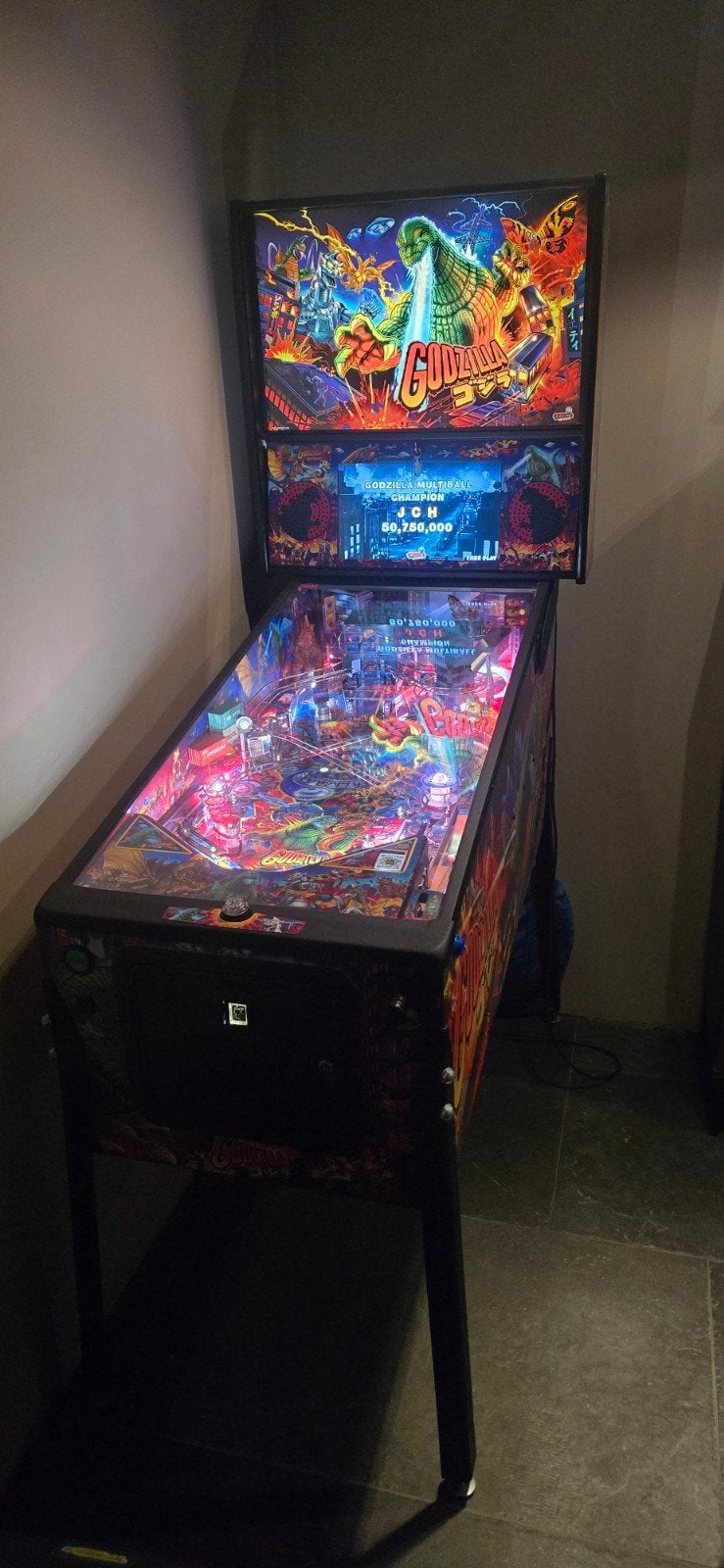 Stern Godzilla Pro flipperkast, Verzamelen, Ophalen, Flipperkast, Stern