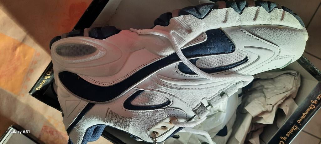 Sportschoenen Everlast, maat 7,5   wit- blauw, Vêtements | Hommes, Chaussures, Enlèvement, Bleu, Chaussures de sport