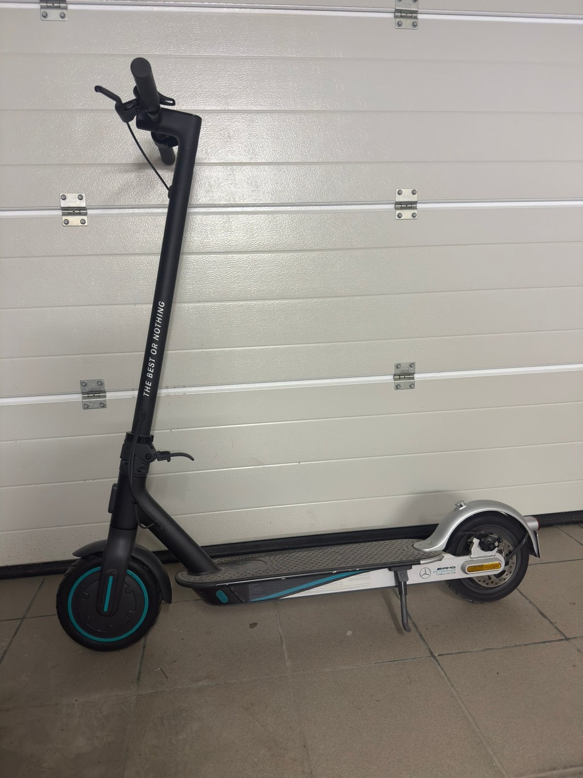 Electrische step mercedes, Ophalen, Zo goed als nieuw, Elektrische step (E-scooter)