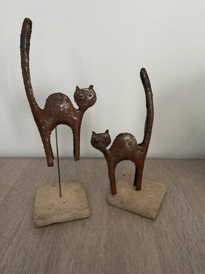 décoration 2 statuettes chats en métal, Enlèvement ou Envoi