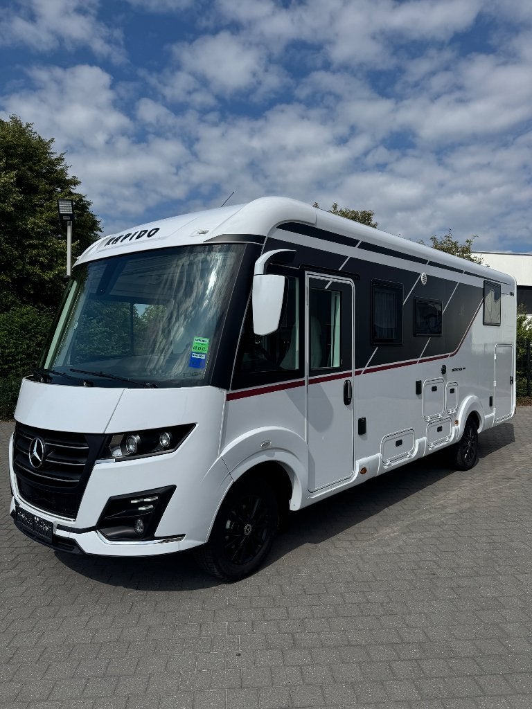 Rapido I96M mercedes *hydr steunpoten*solar 400 w* 2 batt, Caravans en Kamperen, Ringverwarming, Raamblindering, 7 tot 8 meter