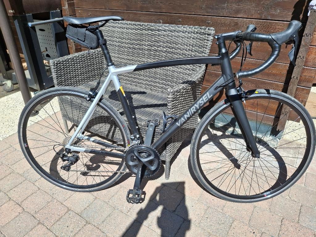 Koersfiets Van Rijsel 2 kleuren zwart grijs  L, 10 tot 15 versnellingen, Zo goed als nieuw, Trommelrem, Ophalen