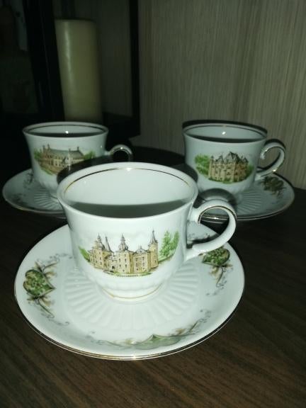 3 kopjes en schotels Mittertech Bavaria "Dutch Castles"., Ophalen of Verzenden