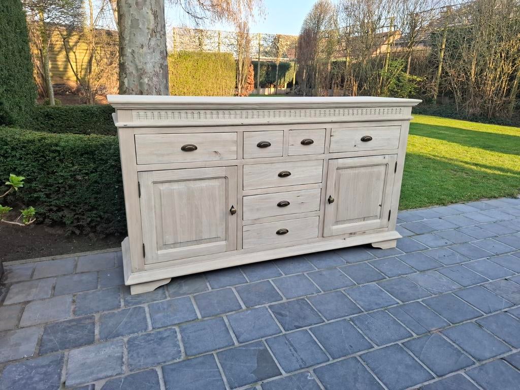Dressoir uit massief essenhout. Geluchtgomd., Ophalen of Verzenden