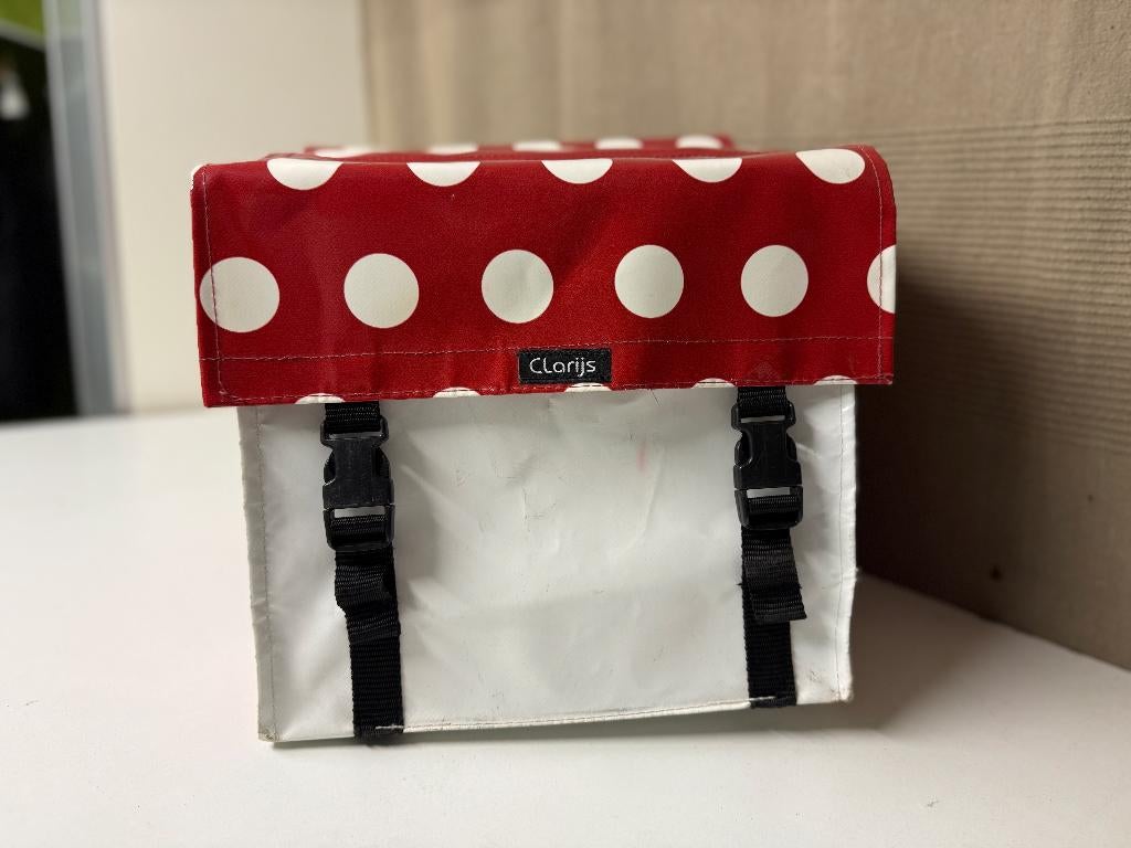 Clarijs kinderfietstas rood met witte stippen, Ophalen, Zo goed als nieuw, Clarijs
