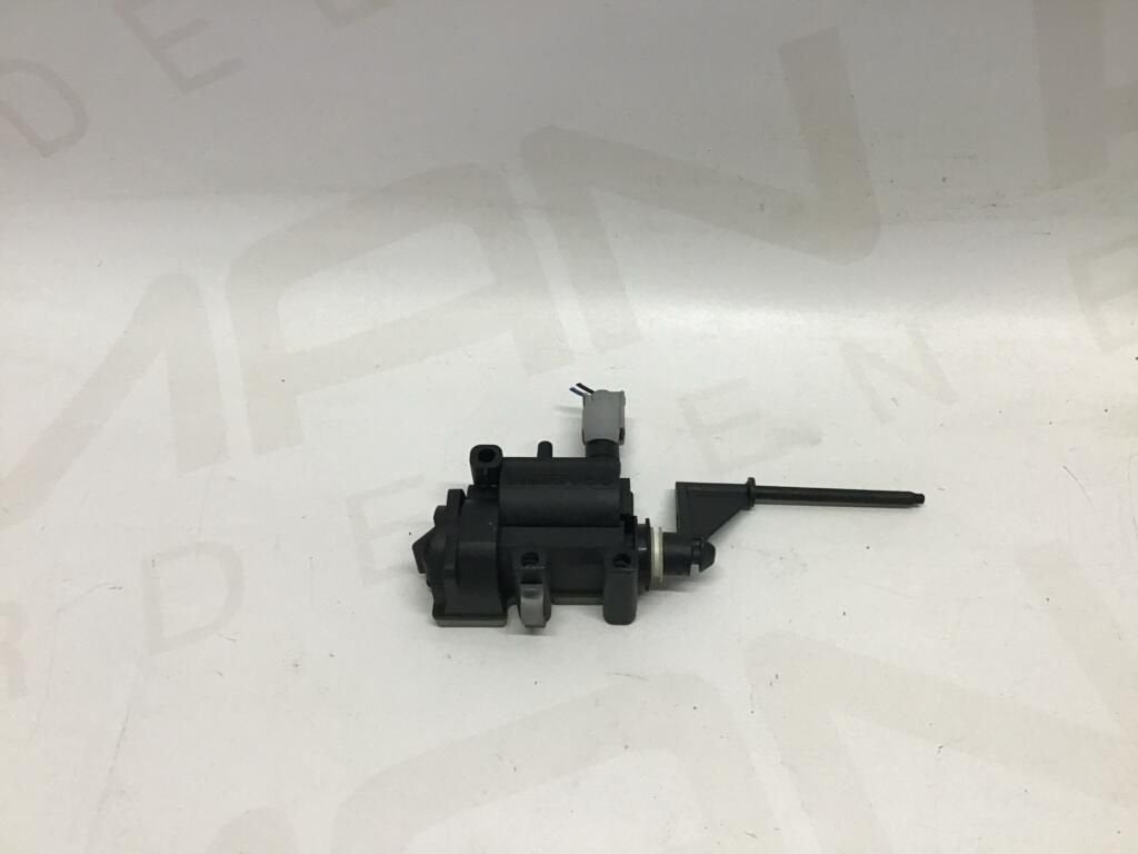 Motor tankklepvergrendeling BMW 3-serie E93 67116985, -, Utilisé, -, -