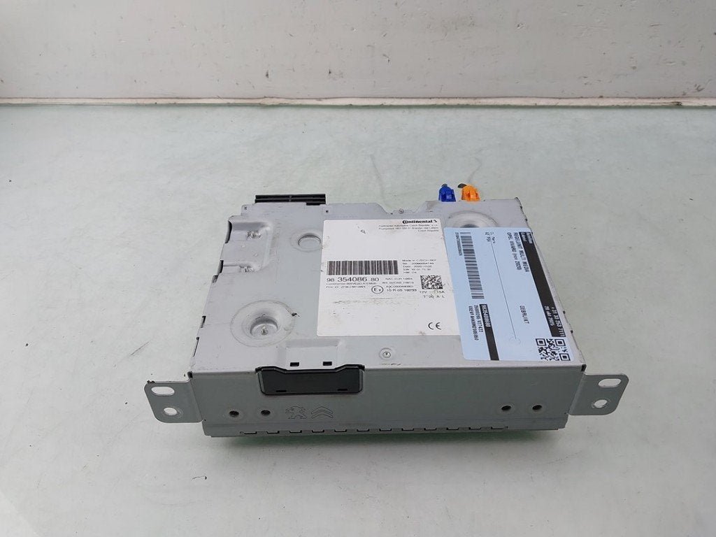 ORDINATEUR MULTIMEDIA Opel Vivaro (|9835408680|1673382780|), Utilisé, Opel