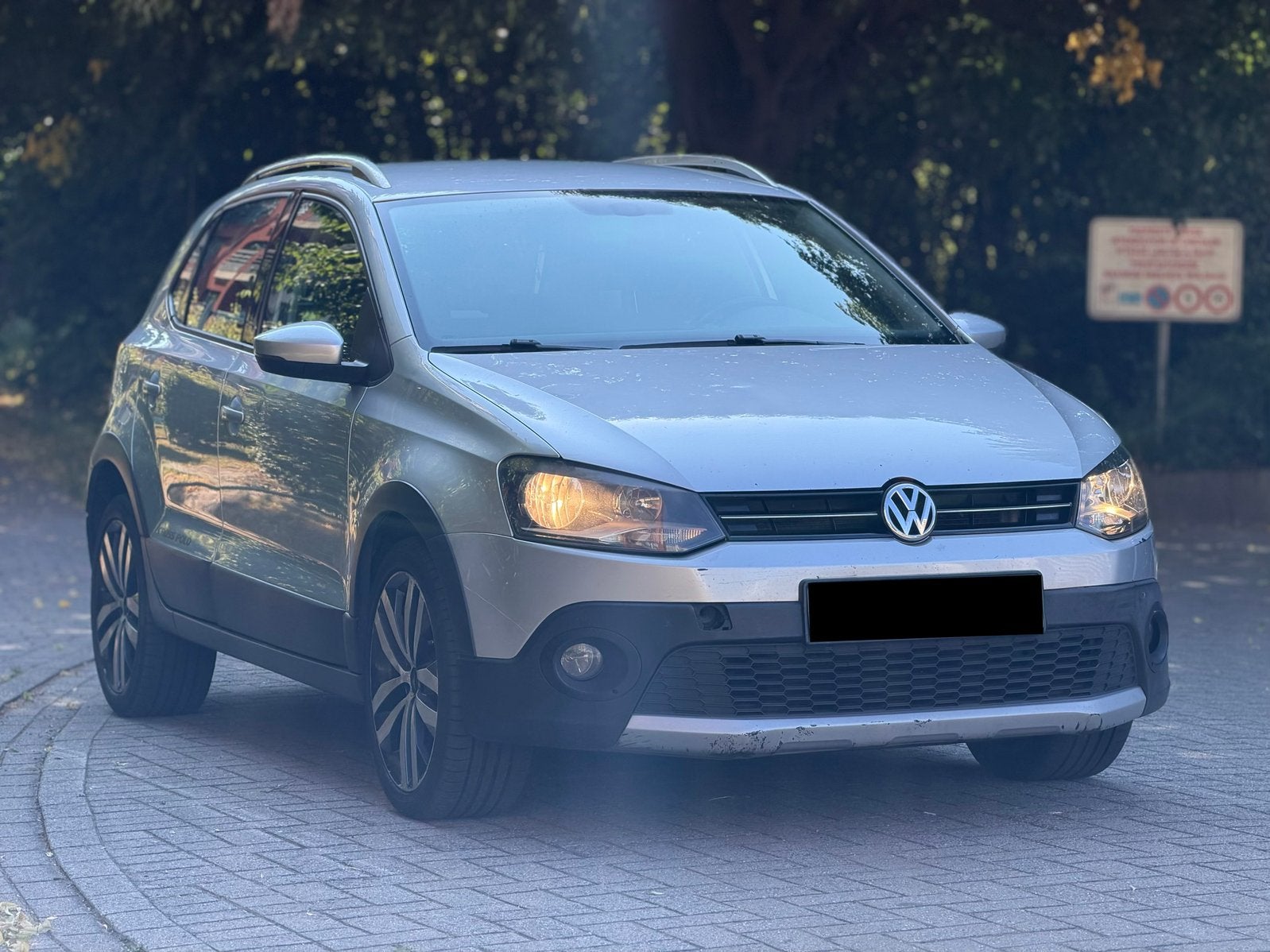 VOLKSWAGEN POLO CROSS 1.6 TDI, Autos, Volkswagen, 4 portes, Boîte manuelle, Diesel, Particulier