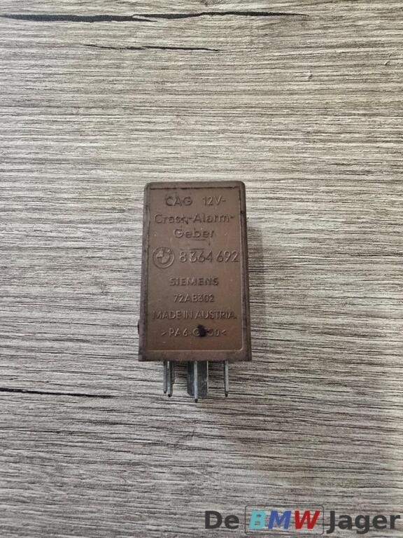 Crash alarm relais BMW E36 E34 E32 E31 Z3 61358364692, Auto-onderdelen, Gebruikt, Ophalen of Verzenden, BMW