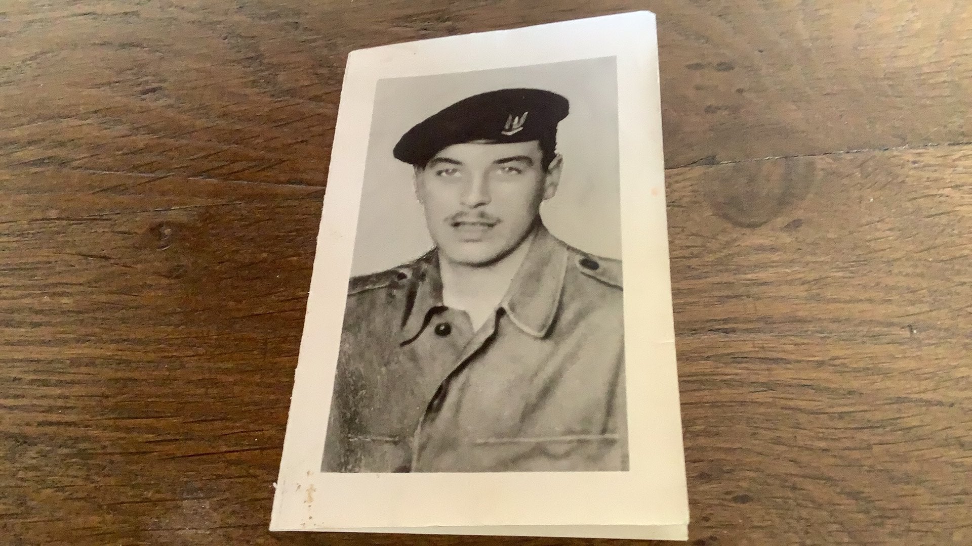Omgekomen tijdens bevrijding gijzelaars  Stanleystad 1964, Ophalen of Verzenden, Zo goed als nieuw