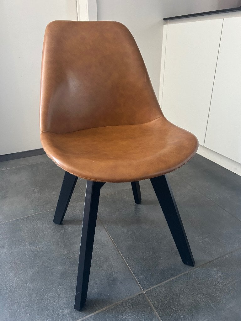 8 Stoelen, Ophalen, Kunststof, Bruin, Zo goed als nieuw