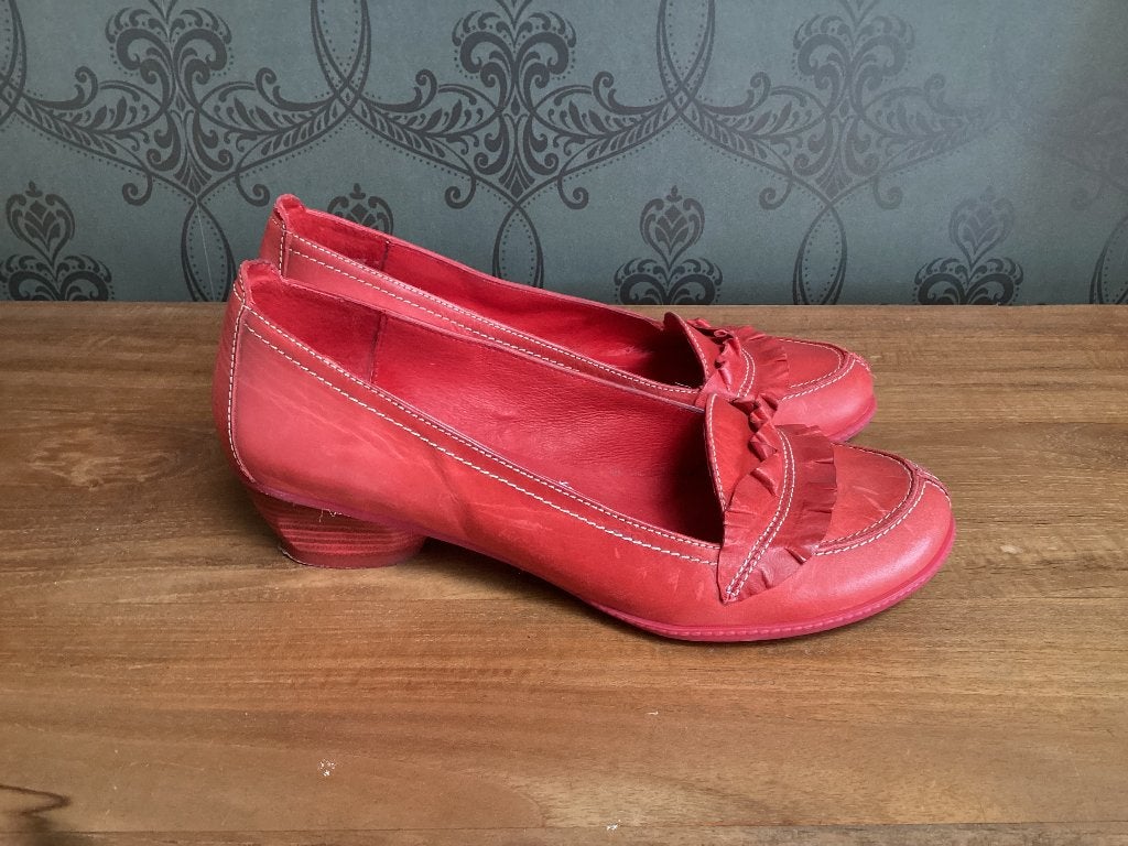 Schoenen Hispanitas 38, Schoenen met lage hakken, Hispanitas, Ophalen of Verzenden, Zo goed als nieuw