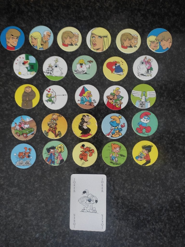 26 flippos BD différents + 1 Joker BD., Collections, Personnages de BD, Enlèvement ou Envoi, Autres personnages, Comme neuf, Image, Affiche ou Autocollant