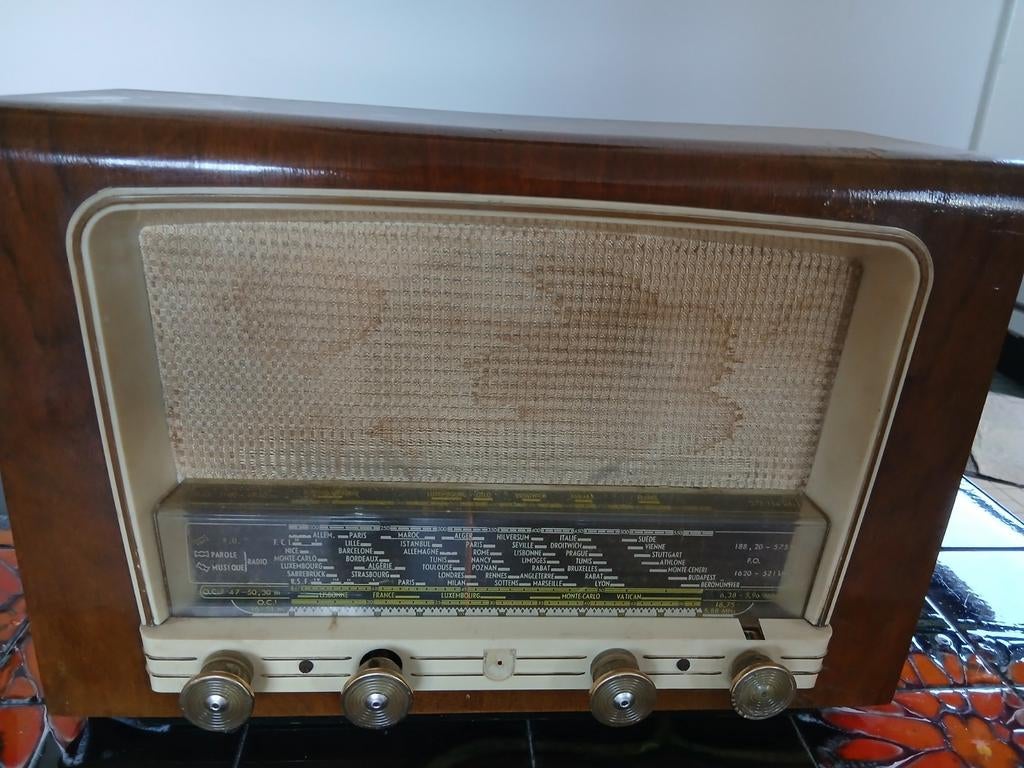 Oude radio, Huis en Inrichting, Kachels, Ophalen