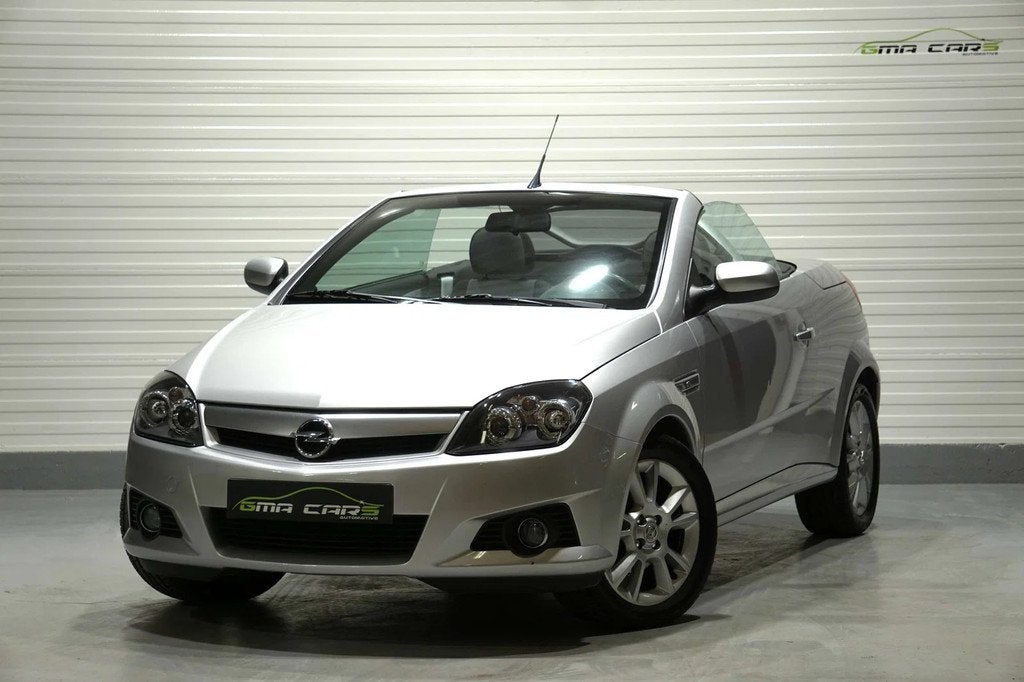 Opel Tigra TWINTOP Tigra 1.4i Benzine Cabrio-Airco-56dkm-Gar, https://public.car-pass.be/vhr/e6fe82ea-a648-469b-9784-ef6d085a72f3
