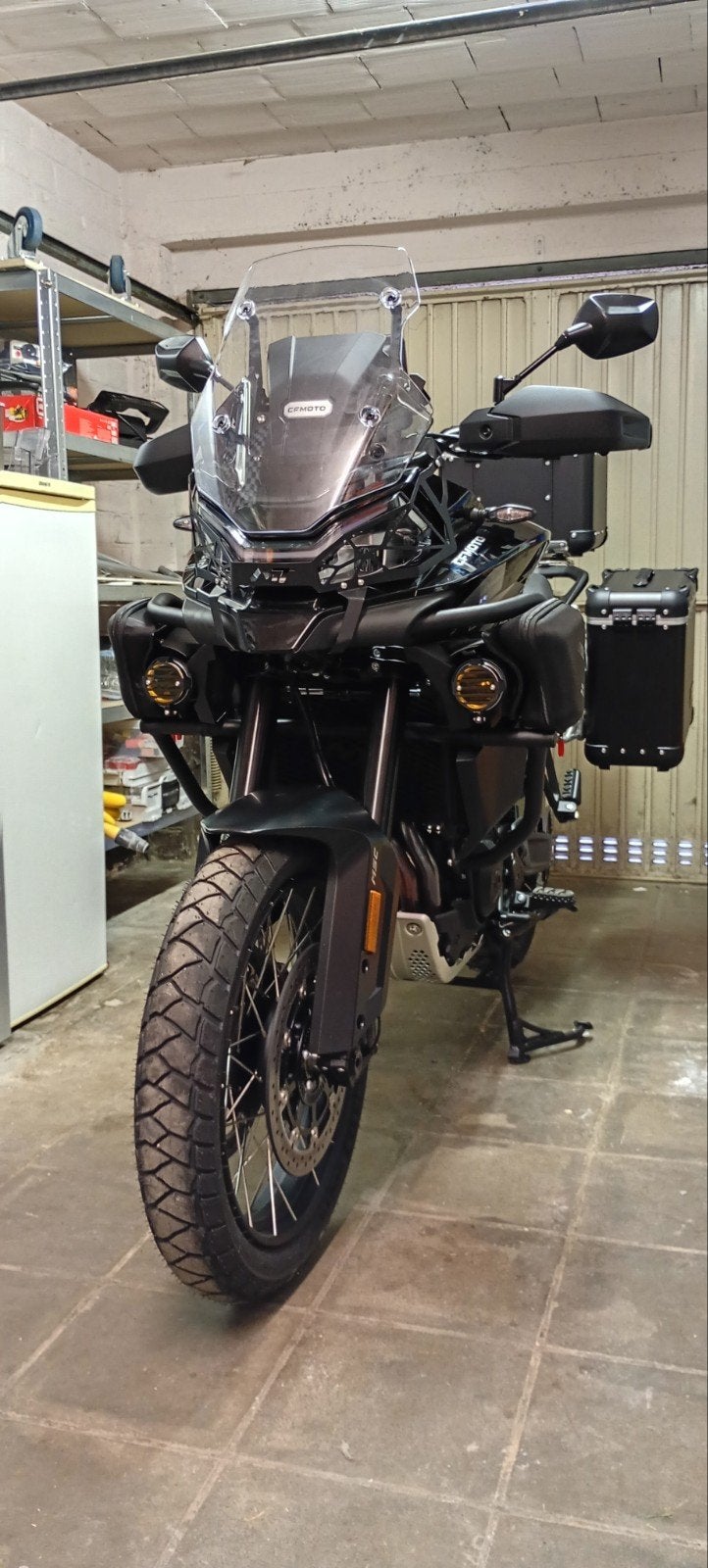 cf moto mt 800  explore  GT, Motos, Occasion, Plus de 35 kW, 800 cm³, 2 cylindres