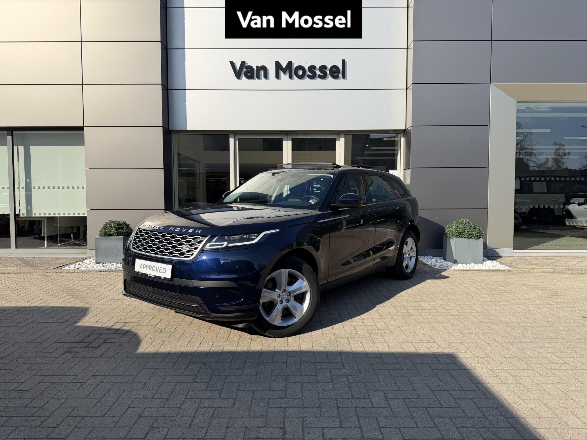 Land Rover Range Rover Velar P400e S (automatique), Autos, Entreprise, 2000 kg, 5 portes, 17 kWh