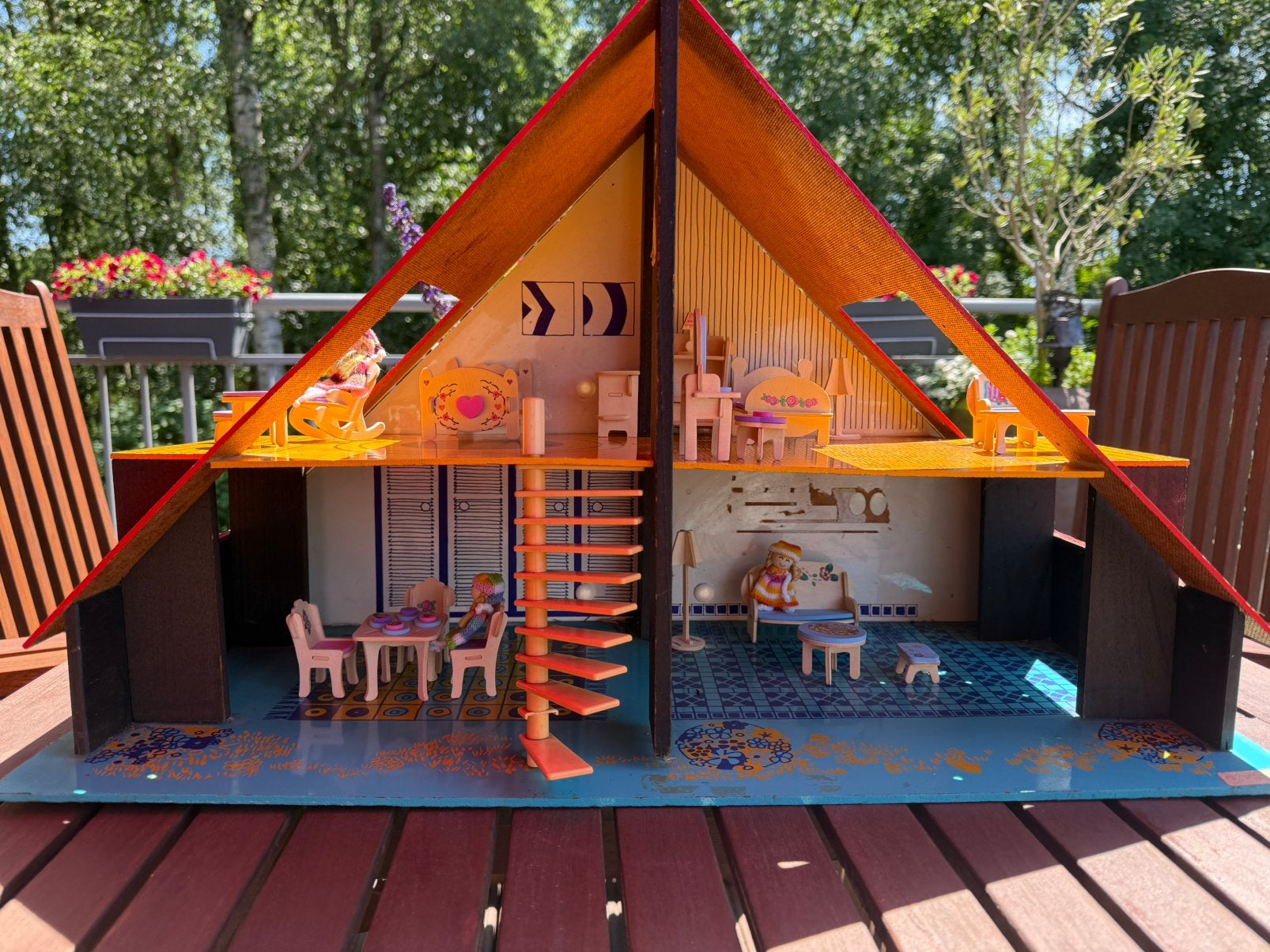 Poppenhuis eind jaren ‘70, Ophalen, Gebruikt, Poppenhuis