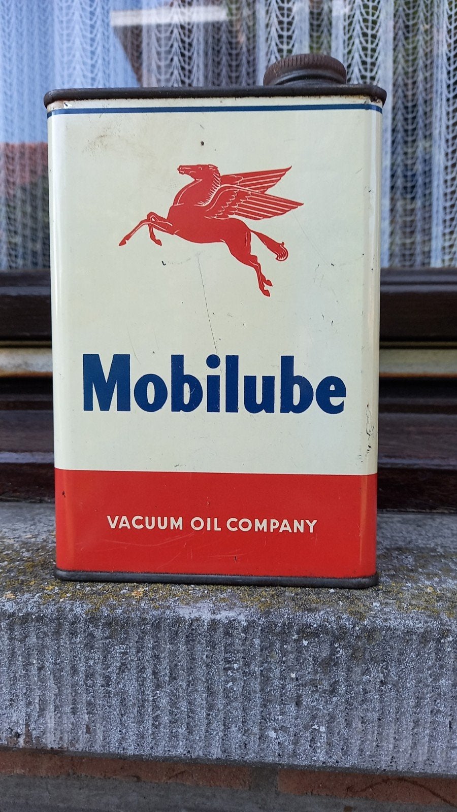 oud blik olie mobilube, Ophalen of Verzenden