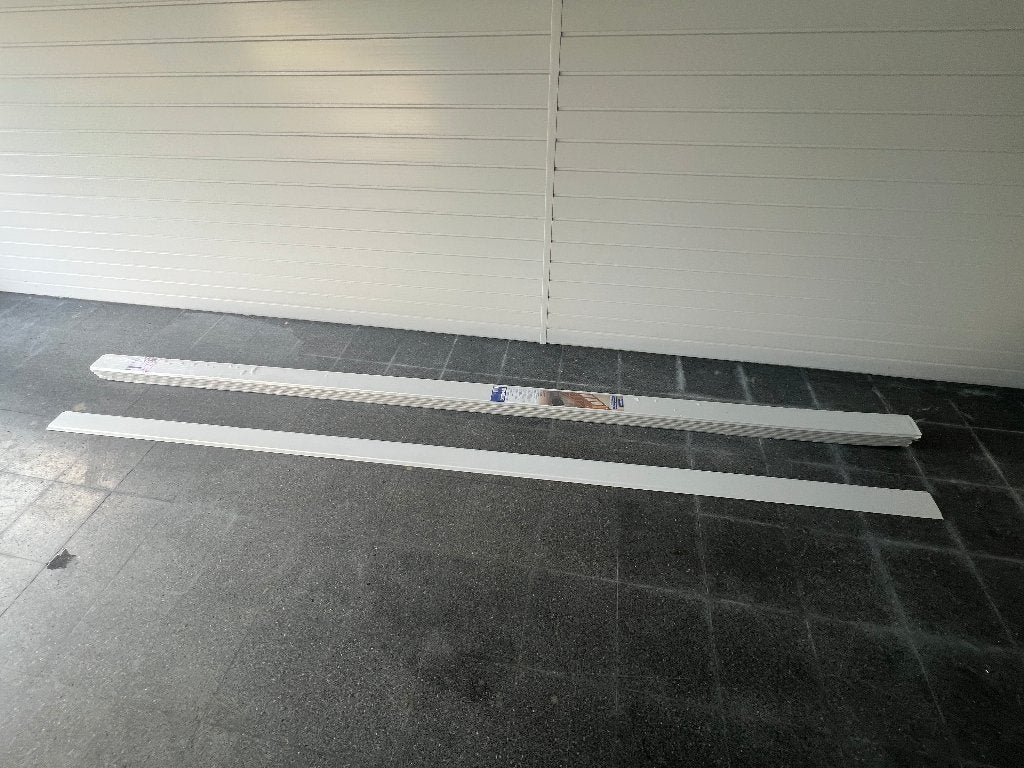 GRATIS AFHALEN: Panelen PVC wit (10 schroten v. 3,9m), Doe-het-zelf en Bouw, Ophalen, Nieuw, Overige materialen