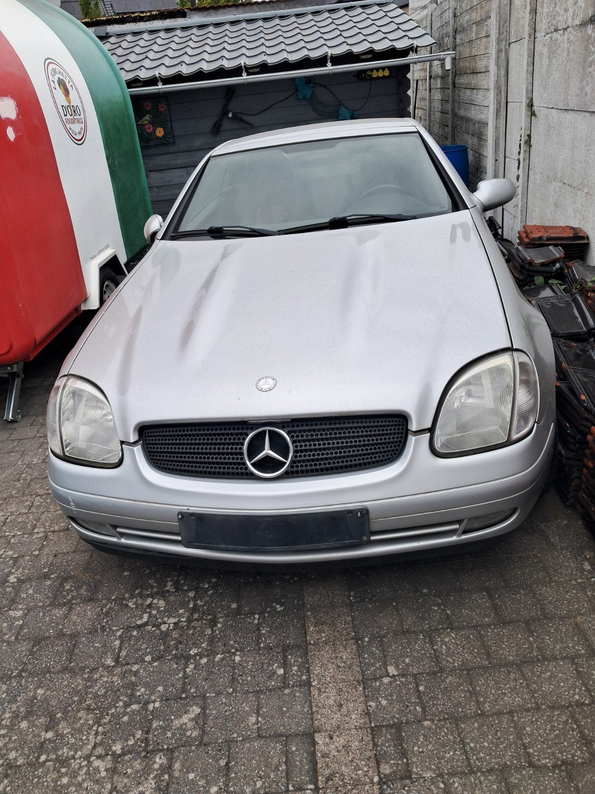 Mercedes SLK 200 benzine cabrio. Bouwjaar 2001. Automaat., Auto's, Mercedes-Benz, Automaat, SLK, Particulier, Te koop