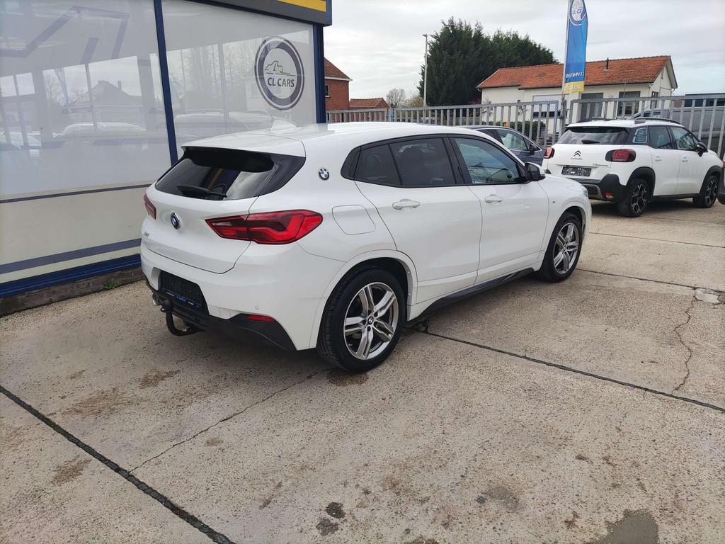 BMW X2 1.5iA sDrive18/Automaat/M-Sportpack/Navi/Cc/Pdc/Bt, Auto's, BMW, Automaat, Gebruikt, Euro 6, Wit