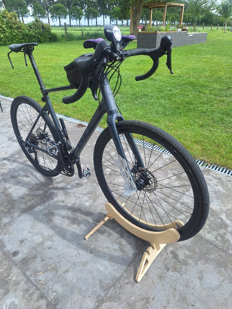 Houten fietsenrek  Road/Mountain/Hybrid/Gravel Bike, Vélos & Vélomoteurs, Accessoires vélo | Porte-vélos, Comme neuf, Enlèvement ou Envoi