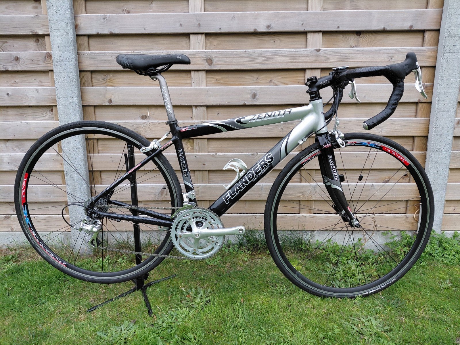 Flanders racefiets voor de kleinere spurtbom/klimmer., Ophalen, 28 inch, Velgrem, Minder dan 49 cm