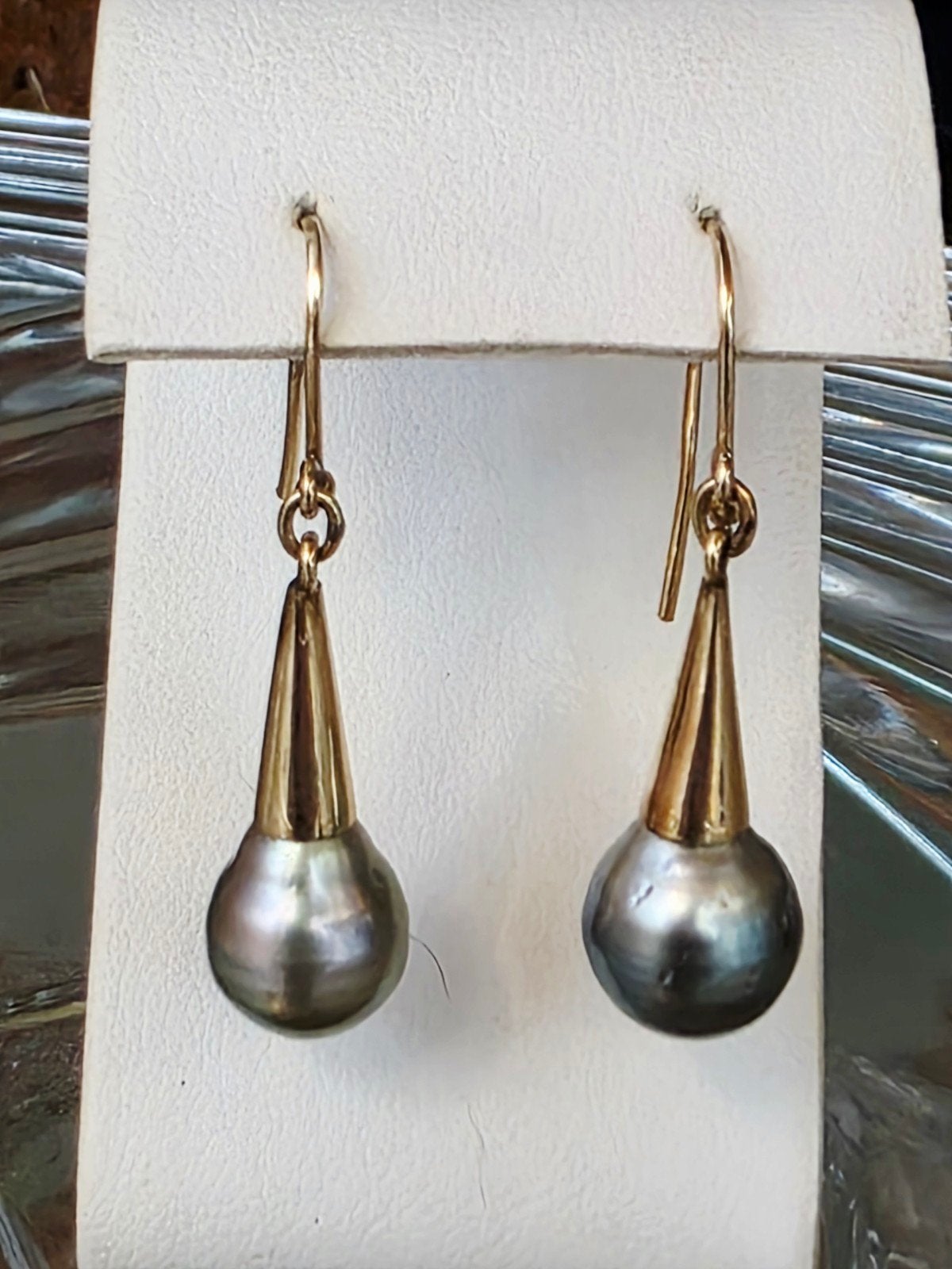 Gouden oorhangers met Barot Tahiti parels ca 1940-1950, Bijoux, Sacs & Beauté, Enlèvement ou Envoi, Or, Or
