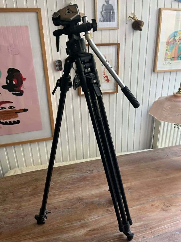 Statief van het merk Manfrotto, Ophalen, Gebruikt, 150 tot 175 cm, Driepoot