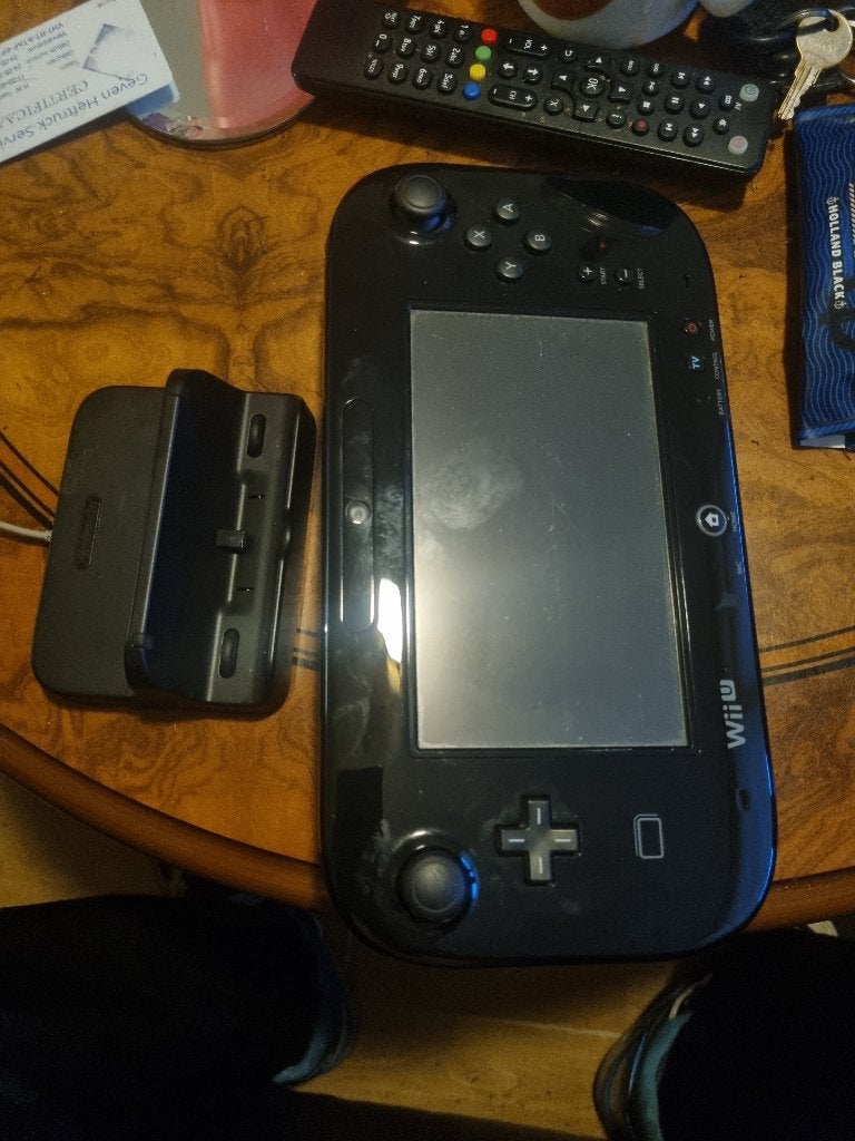 Wii u, Games en Spelcomputers, Spelcomputers | Nintendo Wii U, Ophalen of Verzenden, Zo goed als nieuw, Met 3 controllers of meer