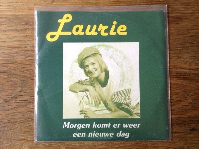 single laurie, En néerlandais, Enlèvement ou Envoi, Housse de protection extérieure, 7 inch