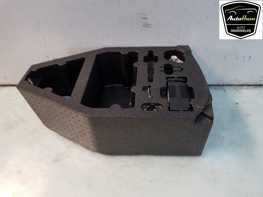 DIVERS Seat Ibiza V (KJB) (01-2017/-), Seat Deutschland GmbH, Service@seat.de, Utilisé, Seat