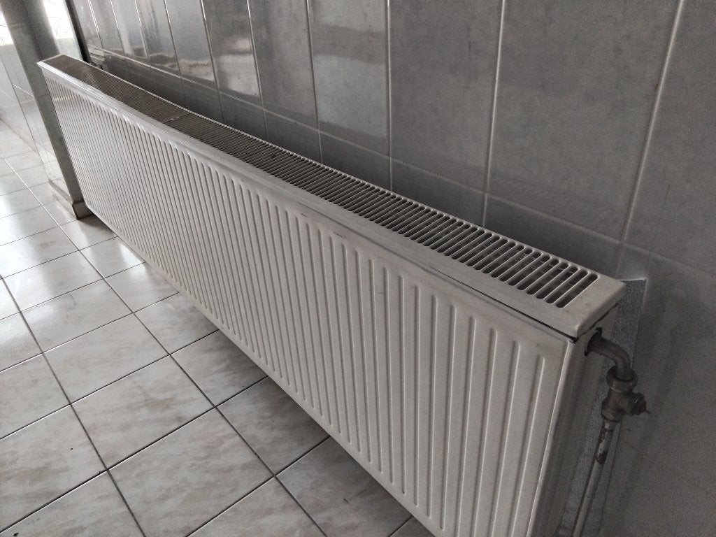 2 radiateurs 220x90 et 200x40, Enlèvement, Utilisé, Radiateur, 30 à 80 cm