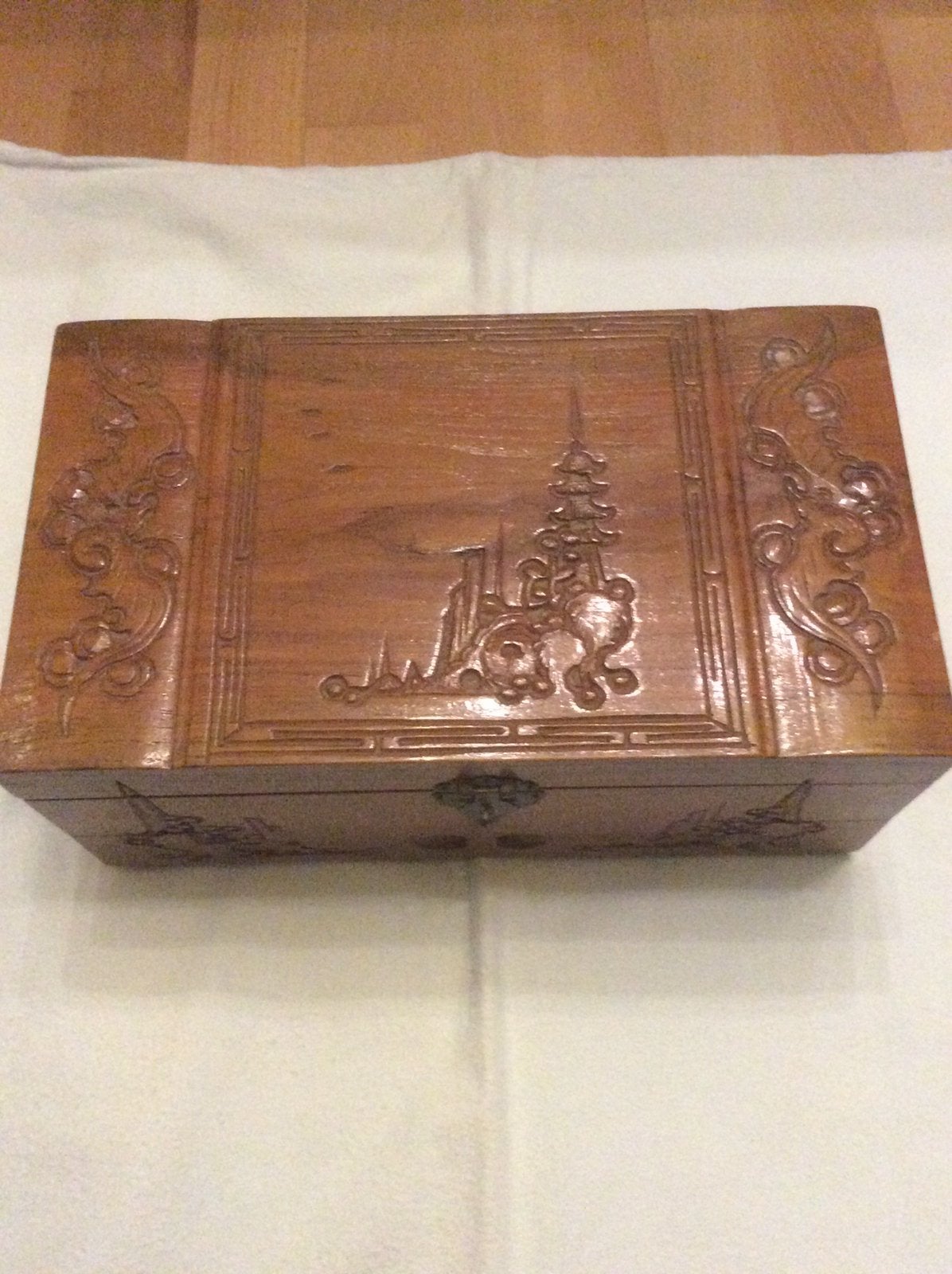 Boîte à bijoux asiatique, Antiquités & Art, Enlèvement