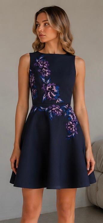 Mooi nieuwe jurk zonder prijskaartje, Kleding | Dames, Gelegenheidskleding, Ophalen, Zo goed als nieuw, Maat 38/40 (M)