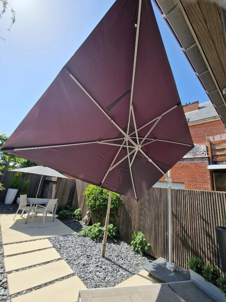 grote zweefparasol Bristol, Ophalen, Gebruikt, 2 tot 3 meter, Zweefparasol