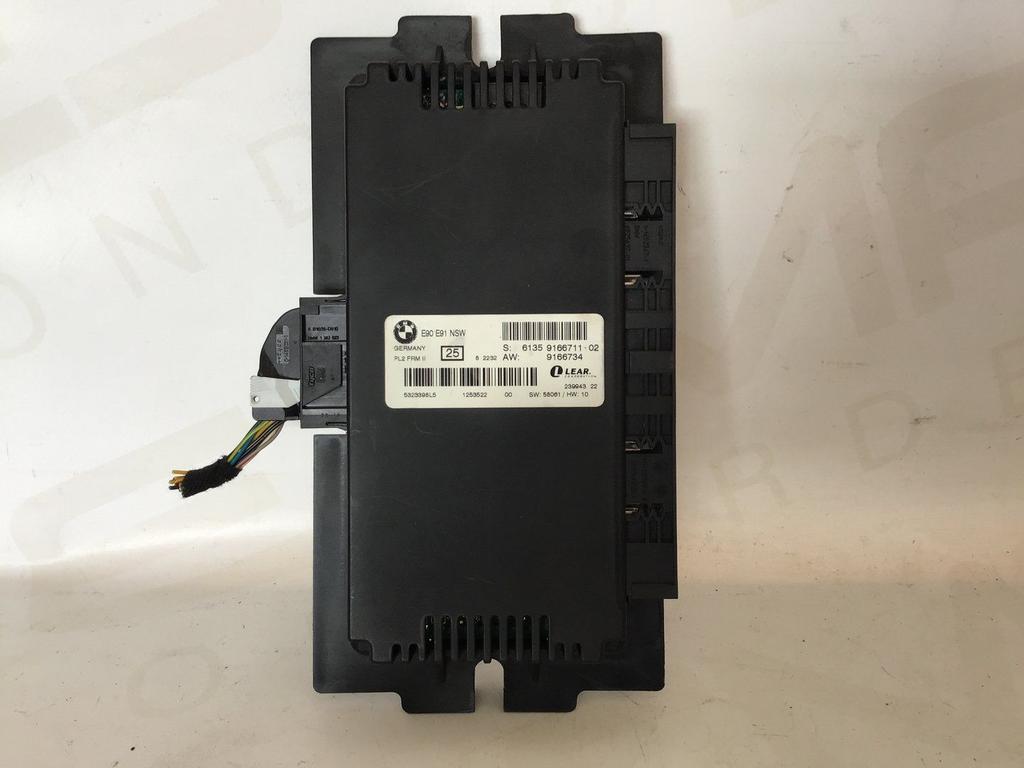 Body control module BMW 3-serie E90('05-'08) 61359166711, -, Utilisé, -, Enlèvement ou Envoi