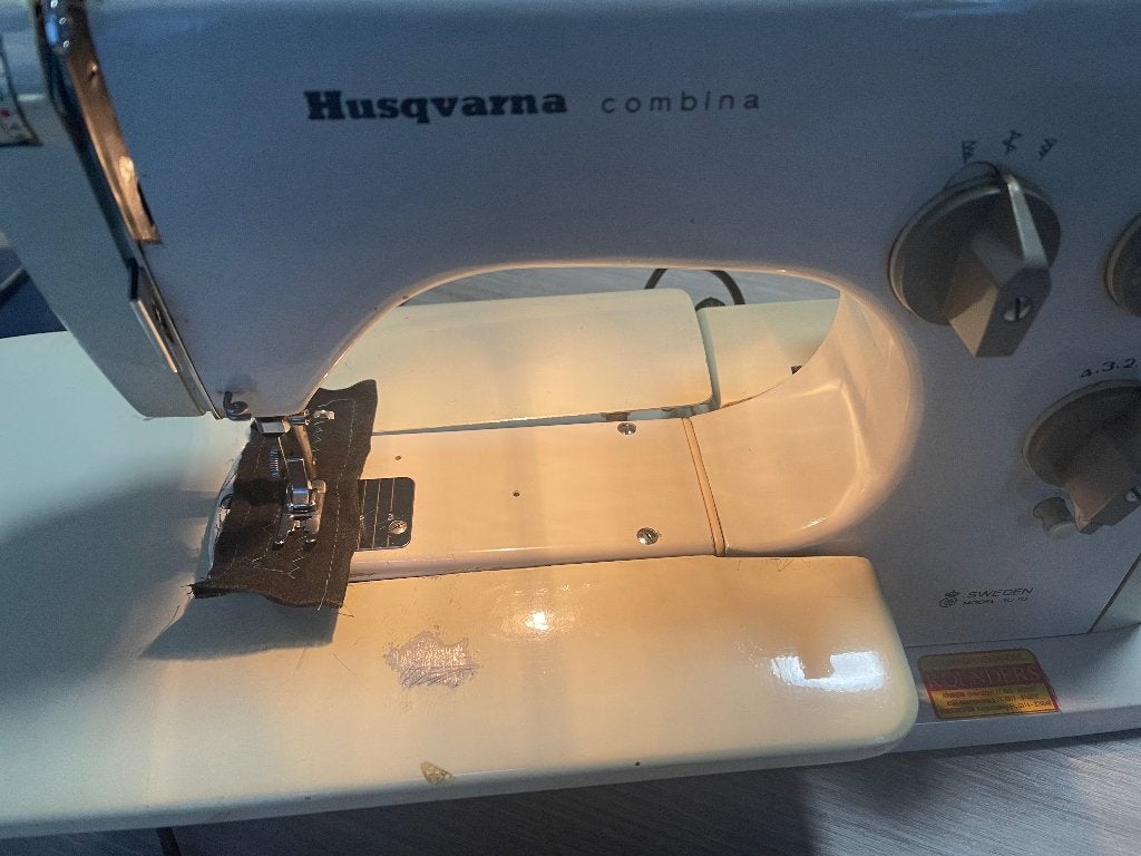 Husqvarna naaimachine Goede staat, Ophalen