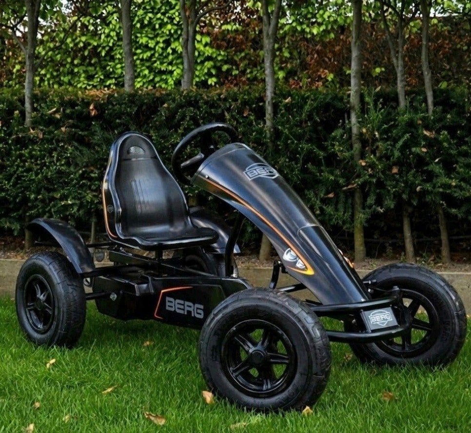 zeer goede staat, black edition berg

gocart skelter, Enlèvement, Comme neuf, Berg, Roue libre automatique