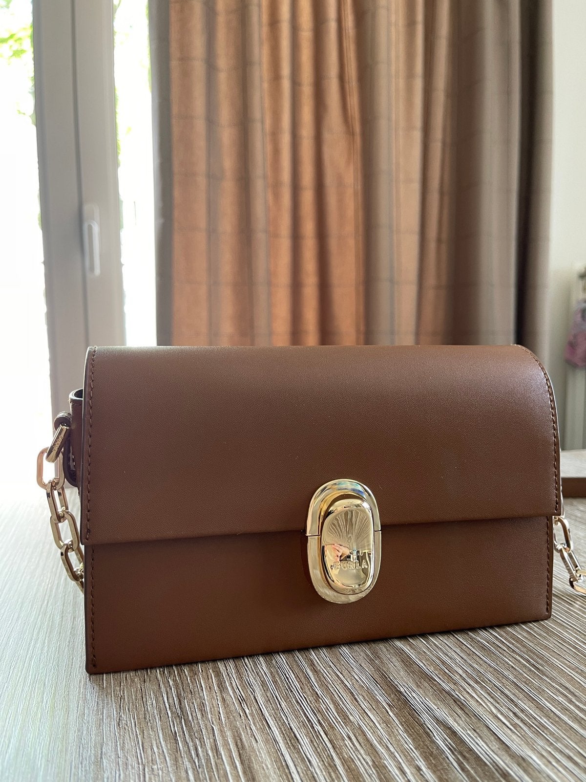 Furla leren crossbodytas, Handtassen en Accessoires, Tassen | Damestassen, Ophalen of Verzenden, Zo goed als nieuw
