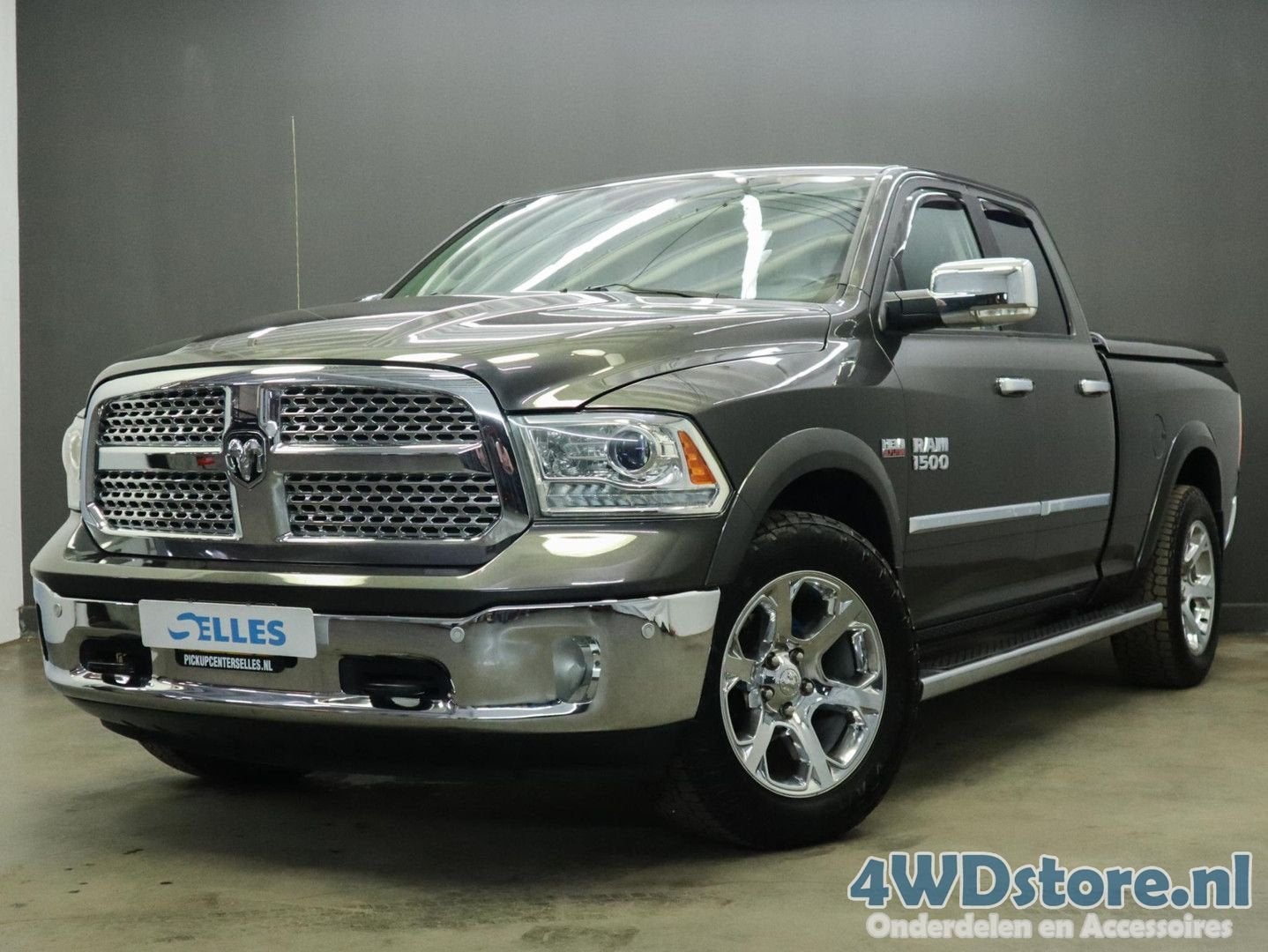 Dodge RAM 1500 5.7 V8 4x4 Quad Cab Laramie | LPG 200 Liter |, Achat, Electronic Stability Program (ESP), Carnet d'entretien, Automatique