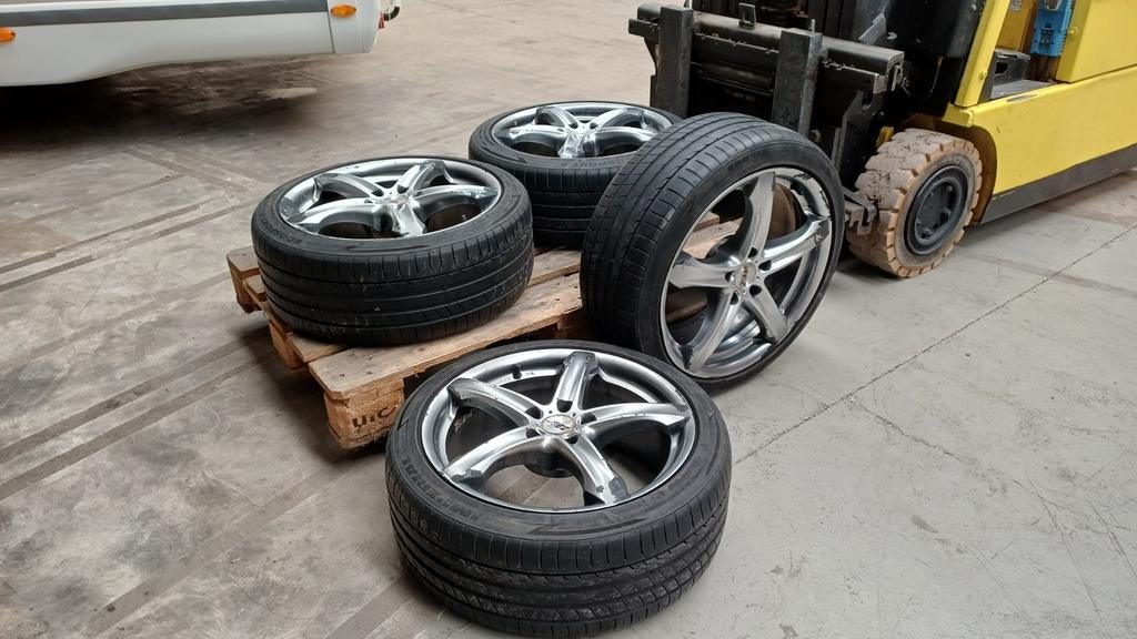 Velgen aez 18 inch, Ophalen, 17 inch, Band(en)