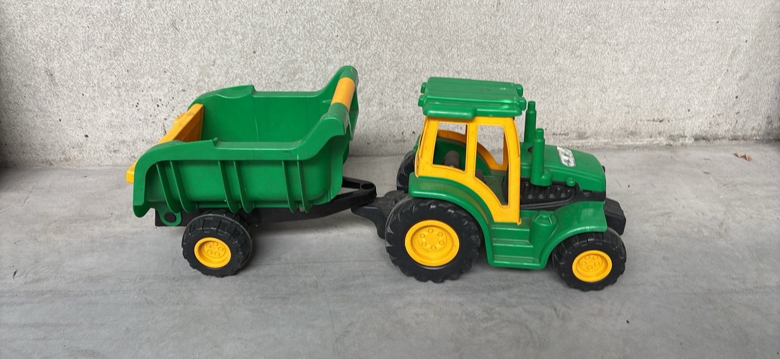 Tractor met kiepwagen, Ophalen, Gebruikt