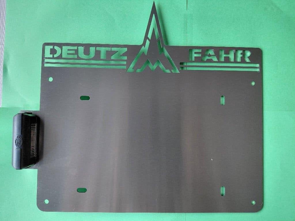 Nummerplaathouder Deutz Fahr met verlichting, Ophalen of Verzenden, Nieuw, Deutz - Fahr