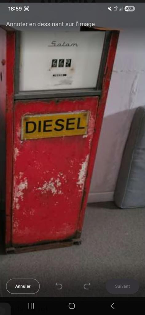 Ancienne pompe à essence / diesel vintage SATAM