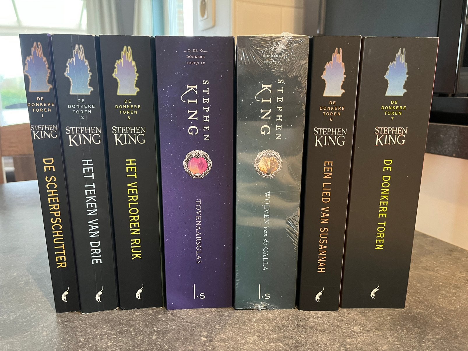 De donkere toren - Stephen King - complete reeks, Ophalen, Zo goed als nieuw