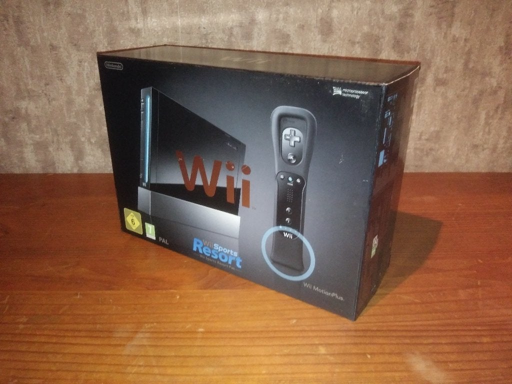 Wii Sports Resort pack compleet in originele verpakking, Ophalen of Verzenden, Zo goed als nieuw, Met 1 controller, Met games