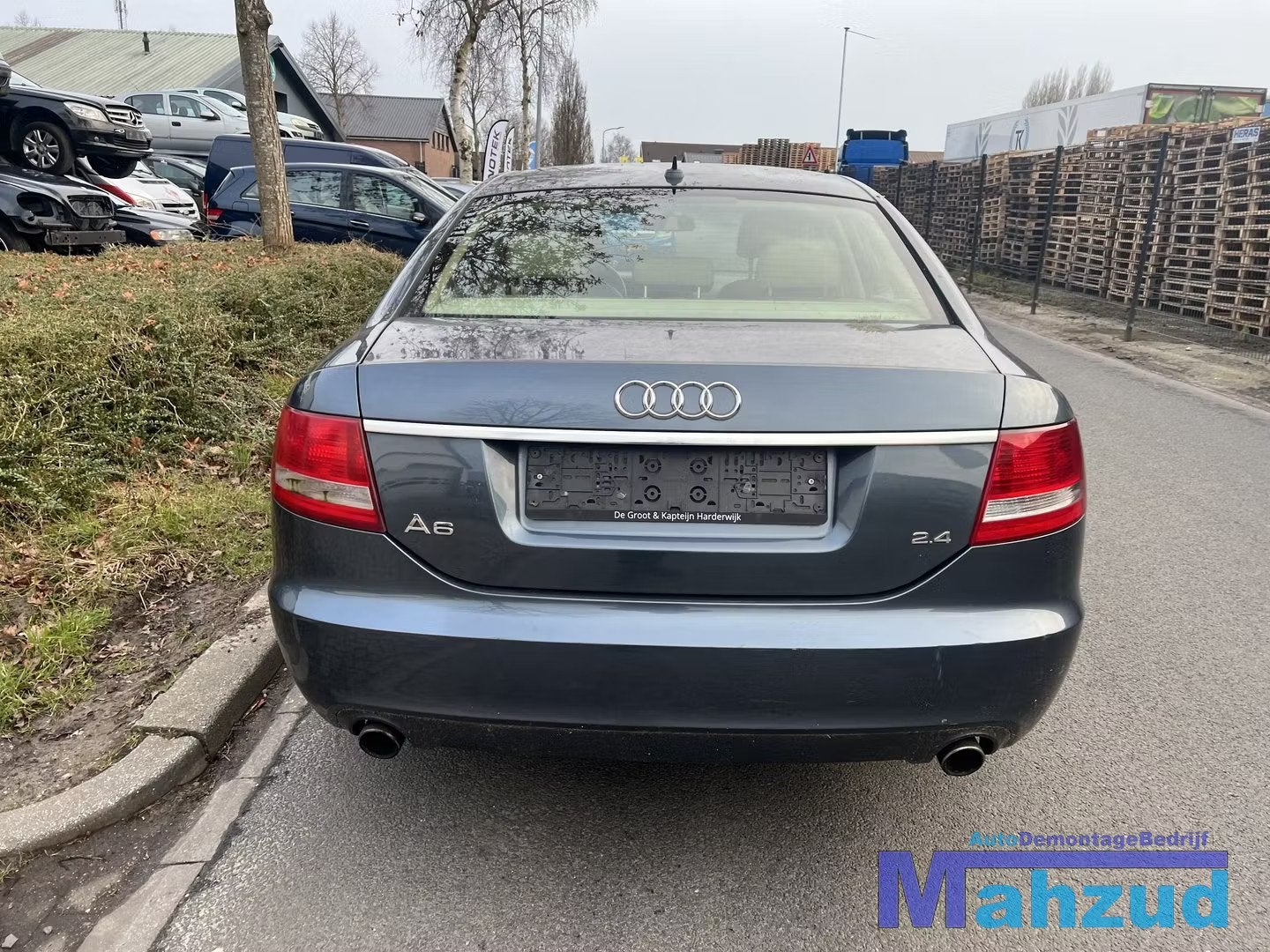 AUDI A6 C6 Grijs LZ7R achterbumper sedan 2004-2011, Auto-onderdelen, Gebruikt, AUDI AG, Auto-Union-Strasse 1
85045  Ingolstadt, DE
