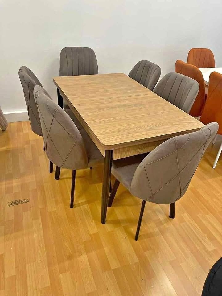 Moderne Eettafel met Stoelen, Huis en Inrichting, Tafels | Eettafels, Verzenden